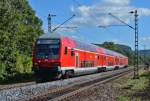 Dosto-Steuerwagen in Front eines RB nach Mönchengladbach, 143 568 schiebt, durch Bonn-Beuel -28.09.2015 