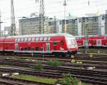 Doppelstock-Steuerwagen der DB Regio AG (Bauart DBbzf 761), abgestellt in Frankfurt(Main)Hbf.