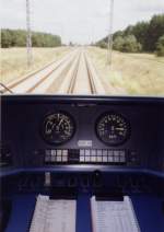 763 010 zwischen Bad Wilsnack und Glwen(RE2),Aussicht bei 160 Km/h