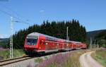 RB 26944 (Neustadt(Schwarzw)-Freiburg(Brsg)Hbf) mit Schublok 143 364-8 bei Titisee 21.7.15