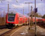 Nachschuss auf den RE10129  Nrw-Express  beim Verlassen von Eschweiler Hbf in Richtung Hamm(Westf).