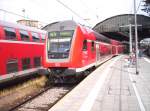 Der RE 9 nach Gieen steht in Aachen Hbf Abfahrbereit