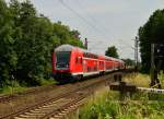 RE7 nach Krefeld Hbf kurz vorm Bü Tilmeshof Broicherseite am 1.7.2013