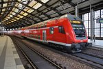 RE1 (RE18117) von Magdeburg Hauptbahnhof nach Frankfurt(Oder) verlässt am 29.10.2016 Berlin Friedrichstraße.