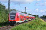 Steuerwagen vorraus rauscht der RE2 durch Angermund in Richtung Düsseldorf.

Angermund 07.07.2024
