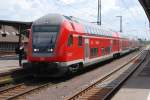 RHEINE (Kreis Steinfurt), 01.06.2009, Regionalexpress nach Emden im Bahnhof Rheine