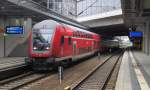 Am Gleis 4 steht der RE5 von Stralsund nach Falkenberg(E) bereit, �ber J�terbog. Berlin S�dkreuz den 04.07.2011

