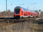Steuerwagen vorraus fährt RE3 nach Hof(Hbf) am 16.12.2013 über die Zwickauer Olzmannbrücke.