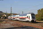 IC 2387/RE 52387 (Stuttgart Hbf-Singen(Htw)) mit Schublok 146 577-2 in Welschingen 15.10.18