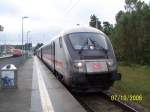 Am Gleis 3 steht der IC nach Stuttgart Hbf bereit. Ostseebad Binz den 07.10.2006