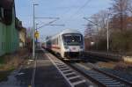 Eine doppelte IC-Garnitur mit 2x BR 120 in der Mitte durchfhrt am 02.03.2013 den Bahnhof Kps. 