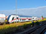 2013-08-21 Vllig berraschend standen morgens um 08:00 Uhr diese beiden IC-Doppelstock-Steuerwagen im Bahnhof Bautzen. 