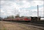 RE13 (RE 9020)  Maas-Wupper-Express  durchfhrt den ehemaligen Bahnhof Westhofen Richtung Hagen Hbf. Schiebelok ist die 111 126. (29.03.2008)