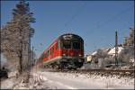 Eine unbekannte 111er schiebt bei Westhofen den RE13 (RE 9015)  Maas-Wupper-Express , Venlo - Hamm(Westf)Hbf, in Richtung Unna. (06.01.2009) 