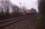 Am 13.04.05 wurde der Reginal Express von Dsseldorf nach Aachen Hbf kurz vor dem Bahnhof von Hckelhoven-baal Fotografiert.