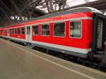 D-DB 50 80 80-35 164-8 Bnrdzf im PbZ-D 2487 nach Mnchen-Pasing in Leipzig Hbf. Der Wagen wird von Delitzsch nach Ulm berfhrt; 09.06.2011