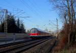 Am 30.12.13 legte die RB 19317 von Plochingen nach Ulm einen Halt im Bahnhof Gingen an der Fils ein. Aufgenommen wurde der Zug bei der Ausfahrt aus dem Bahnhof Gingen an der Fils. 
Grüße gehen an den grüßenden Lokführer! :)