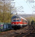 Bei warmen 20°C kam der RE8 Verstärker mit Steuerwagen vorraus in Grevenbroich eingefahren.