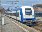 RE 6 Steuerwagen voraus nach Hamburg Altona in Itzehoe, 28.01.2023.
