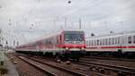 Am letzten Einsatztag der n-Wagen des Betriebswerk Frankfurt-Griesheim am 09.12.17 fuhr RE 4565 mit 6 n-Wagen und 111 094 am Zugende nach Mannheim.