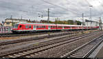 Bnrdzf 483.2 (50 80 80-34 303-3 D-DB) mit Schublok 147 005-3 von DB Regio Baden-Württemberg als RE 1???? von Stuttgart Hbf nach Heilbronn Hbf verlässt den Bahnhof Ludwigsburg auf Gleis 1.