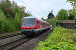 Nachschuß auf den Murgtaler der auf dem Weg nach Heilbronn war und die Zuglok war 111 189 am Freitag den 29.4.2022