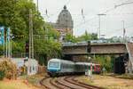 GfF Wittenberger Steuerwagen mit DB 111 137-6 schiebend mit RE13 Ersatzzug  Maas-Wupper-Express  in Wuppertal, Juli 2025.