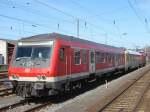 Mit einer interessanten Zugkombination bestehend aus einem Steuerwagen der Bauart Bybdzf 482.1, einem Messwagen und der Zuglok 120 502 fhrte DB Systemtechnik im Raum Stralsund am 18.03.09 einige Messfahrten durch. Hier hat sich das Gespann im Hbf Stralsund schon wieder fr die Abfahrt Richtung Rostock bereitgemacht.