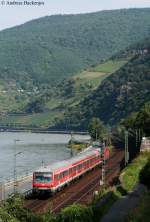 RB 15519 (Koblenz Hbf-Wiesbaden Hbf) mit Schublok 143 ***  bei Assmannshausen 12.8.09