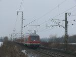 Eine RB nach Plattling kommend aus Neumarkt (Oberpf) kurz vor Obertraubling, 9.1.2010