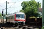 RB von Postbauer-Heng nach Nrnberg Hbf am 23.05.2010 bei der Durchfahrt durch Nrnberg-Gleihammer.