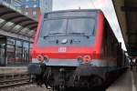 Ein Wittenberge Steuerwagen mit N wagen und ein 111 als Schublok, als RB nach Basel Bad Bf bei Aufenthalt in das Freiburger Hbf am 29.07 2010
