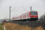 Wittenberger Steuerwagen einer Regionalbahn bei Reundorf am 06.01.2015.