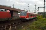 Einfahrt auf Gleis 14 in Dsseldorf Hbf.....ein S6 X-Wagenzug von einer 143 geschoben auf dem Weg nach Essen.23.9.2013