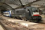 MRCE 182 534-8/ES 64 U2-034 mit HKX 1802 und Nord-Ostsee-Bahn Garnitur in K�ln Hbf, April 2014.