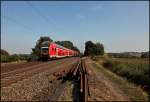 Einen der letzten hei�en Tage in NRW d�rfte der 27.09.2009 gewesen sein: Steuerwagen vorraus ist RE1 (RE 10122)  NRW-Express  zwischen Bochum und Essen unterwges.