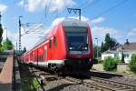 Dosto-Steuerwagen RE5 nach Koblenz bei der Einfahrt in den Bf Remagen - 26.06.2012