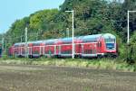RE 5 mit Doppelstock-Steuerwagen in Front nach Koblenz, kurz hinter Br�hl - 07.10.2013