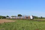 462 070 und 462 084 (national express) als Rhein-Ruhr-Express auf der Linie RE6 in Richtung Minden in Hamm Selmig, 10.
