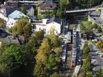 BAHNHOF KIRCHEN/SIEG-STADT DER JUNG-LOKOMOTIVEN  Durch Abholzung eines Borkenkäfer-verseuchten Fichtenbestands hat man von einer  Anhöhe hoch über der Stadt der JUNG-LOKOMOTIVEN diesen