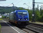 BOMBARDIER-LOK TRAXX AC3 DER RAILDOX AUF SOLOFAHRT NIEDERSCHELDEN/SIEG  Die TRAXX AC3 der privaten RAILDOX,2008 gegründet,am 26.5.2020 auf Solofahrt  in NIEDERSCHELDEN,Fahrtrichtung
