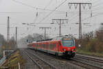 Eine Doppeltraktion 1428 als RE42 Richtung Münster Hbf in Essen Frohnhausen, 25. November 2025
