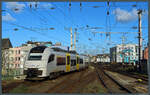 460 513-5 der TransRegio erreicht am 19.02.2022 Köln Hbf.