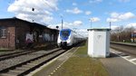 Die 442 651 (651) der National Express mit RB 48 (Bonn-Mehlem - Wuppertal-Oberbarmen) bei der Einfahrt in Bonn-Mehlem, DEN 01.04.2016