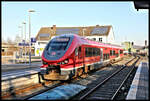 Der noch sehr neue PESA VT 632017 der DB ist hier am 2.3.2022 um 16.58 Uhr im Bahnhof Fröndenberg auf der RB 54 nach Neuenrade im Einsatz.