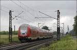 RE1 (RE 10118)  Nordrhein-Westfahlen-Express , Hamm(Westf) - Aachen Hbf, ist zwischen Nordbgge und Kamen unterwegs.