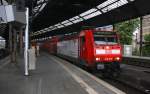 146 023 DB steht mit dem RE1 im Bahnhof Aachen bereit zur Abfahrt nach Hamm-Westfalen am Nachmittag vom 6.5.2015.