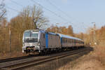 193 828-1 und 193 825-7 (Railpool / Train Charter Service) mit dem RE3 Richtung Hamm (Westf.) Hbf in Castrop-Rauxel, 26. Februar 2026