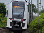 Dieser RRX-Triebzug 462 024 war Anfang Mai 2020 in Essen zu sehen.