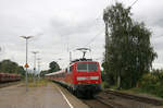 111 156 verlässt mit dem RE 8-Verstärker Köln - Kaldenkirchen den Bahnhof Rommerskirchen.